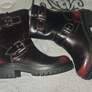 Arizona Jean Company Black and Dark Brown Buckle Boots
